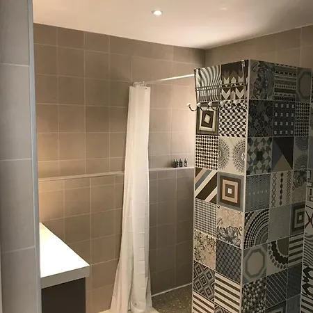 Boost Your Immo St Cyr Superbellevue 4 *